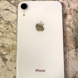iPhone XR